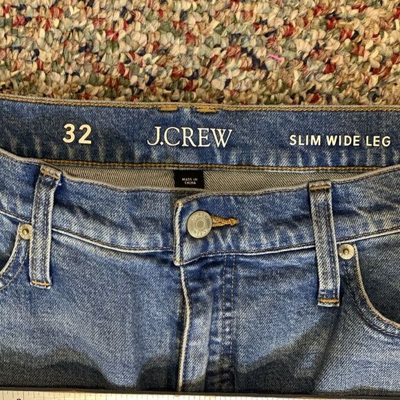 J. Crew Lakeshore Blue Denim Slim Wide Leg Frayed Hem Crop Jeans Size 32/14 US - Picture 10 of 16